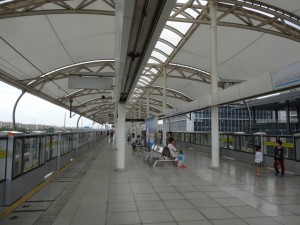 浦江鎮駅ホーム