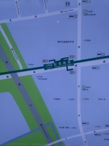 虹莘路駅周辺図（出入り口）