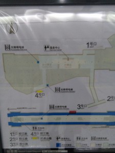 鞍山新村駅構内図