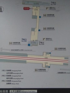 北洋涇路駅構内図