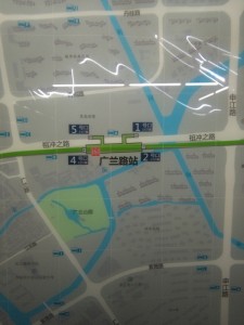 広蘭路駅周辺図(出入り口)