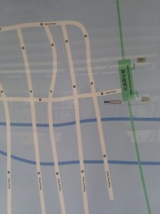 鶴沙航城駅周辺図（出入り口）