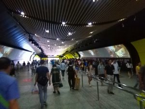 徐家匯駅連絡通路