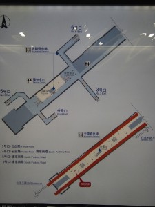 雲台路駅構内図