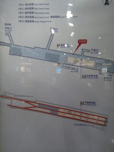楊高南路駅構内図