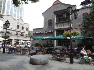 上海新天地のスターバックス