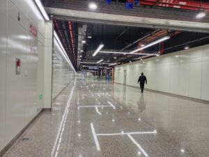 古浪路駅コンコース